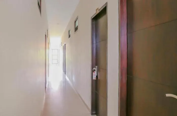 Hotel O Ari